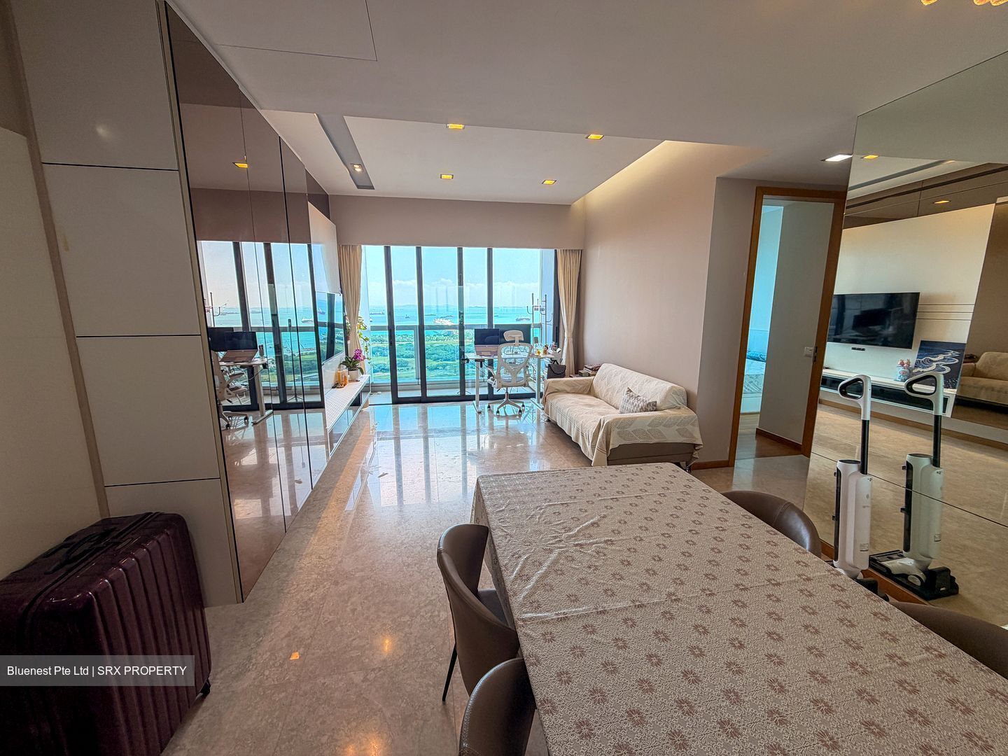 Marina Bay Residences (D1), Condominium #540103431